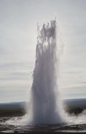 Strokkur 2